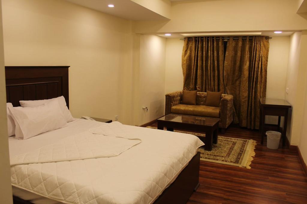 Hotel Diplomat イスラマバード エクステリア 写真