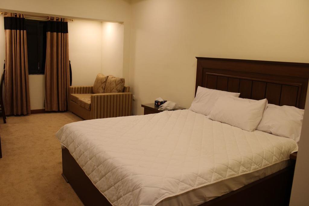 Hotel Diplomat イスラマバード エクステリア 写真