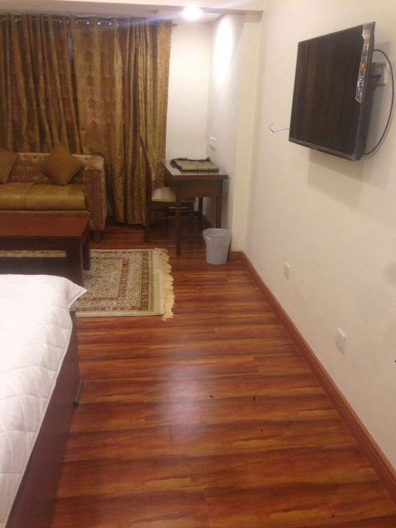 Hotel Diplomat イスラマバード エクステリア 写真